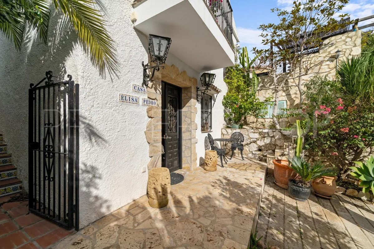 4 bedrooms villa for sale in Mijas