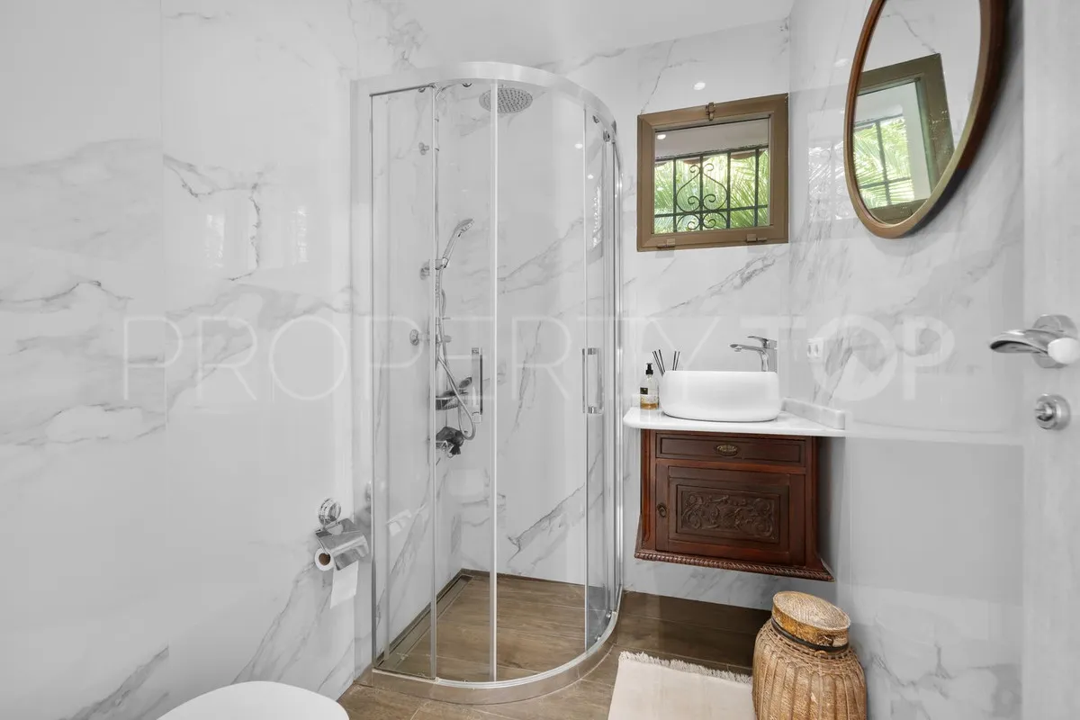 4 bedrooms villa for sale in Mijas