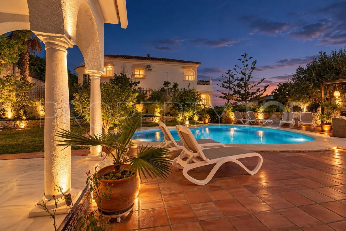 4 bedrooms villa for sale in Mijas