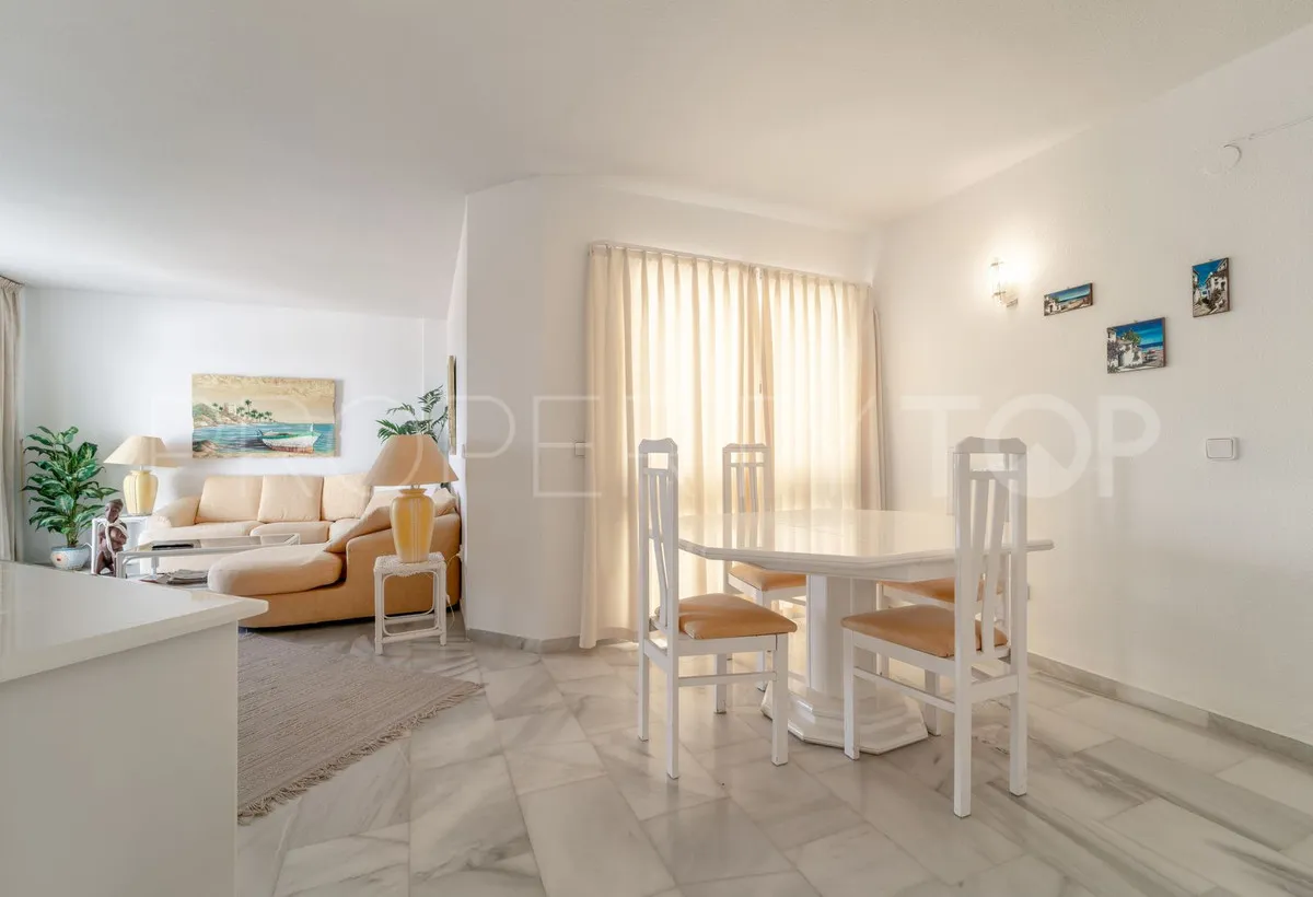Ático en venta en Calahonda de 2 dormitorios
