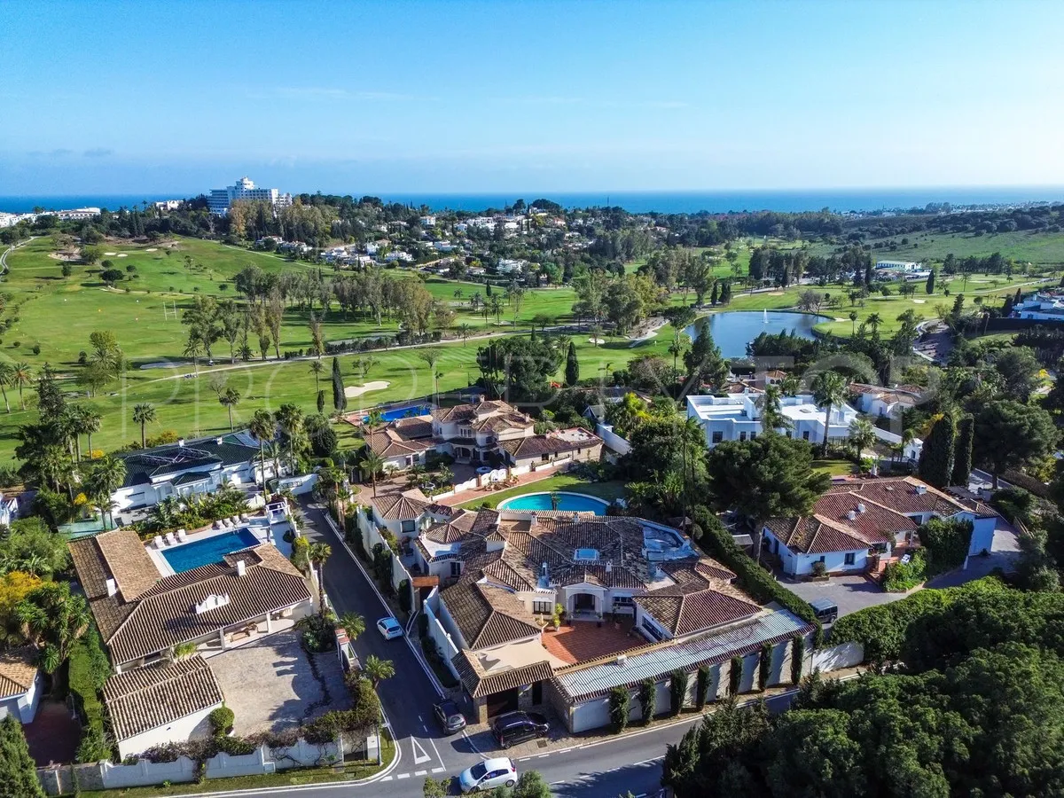 For sale villa in Benahavis