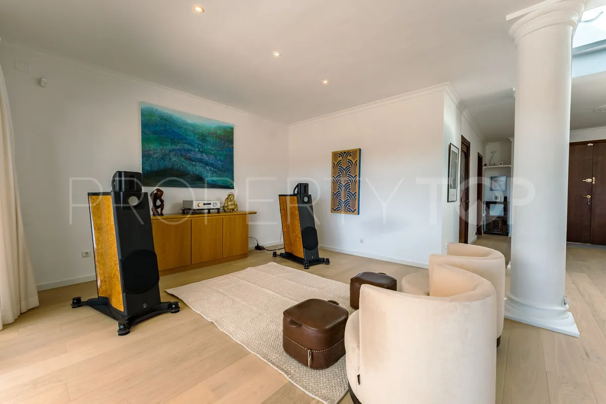 For sale villa in Benahavis