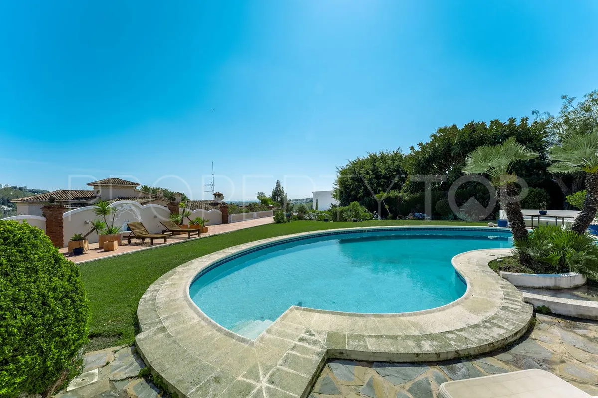 For sale villa in Benahavis