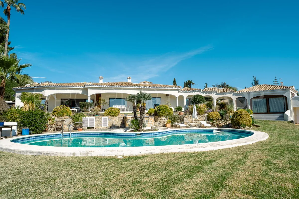 For sale villa in Benahavis