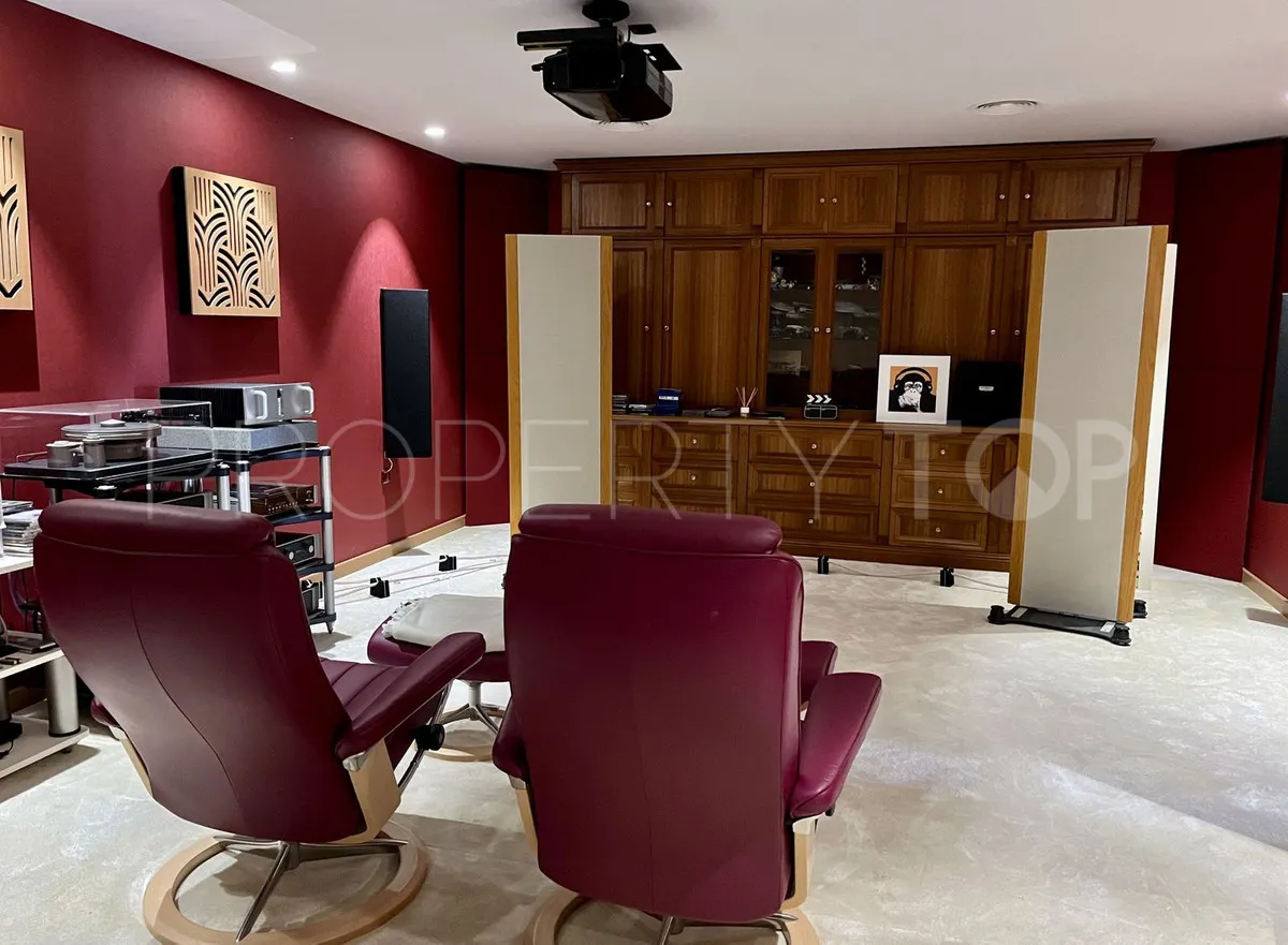 For sale villa in Benahavis