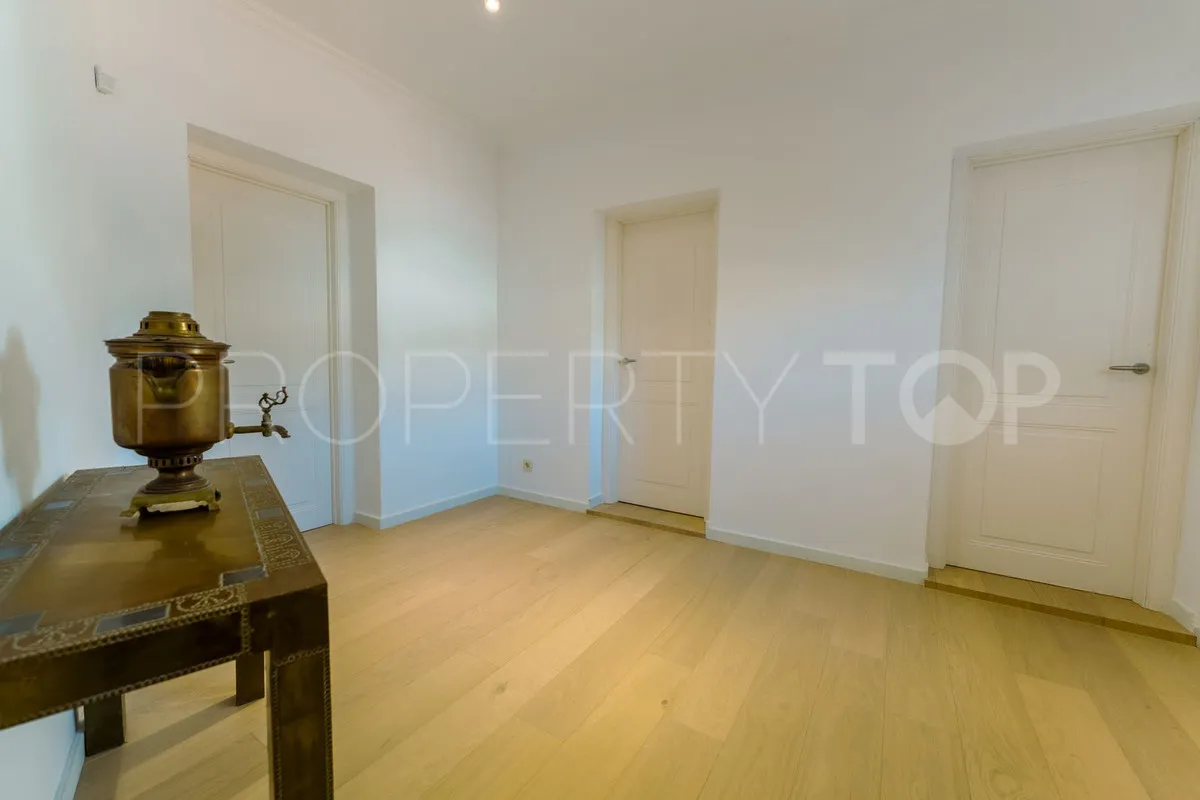 For sale villa in Benahavis