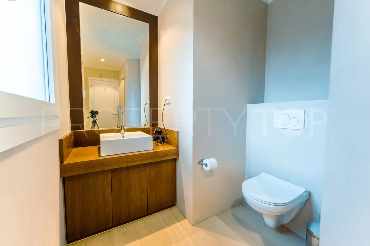 For sale villa in Benahavis