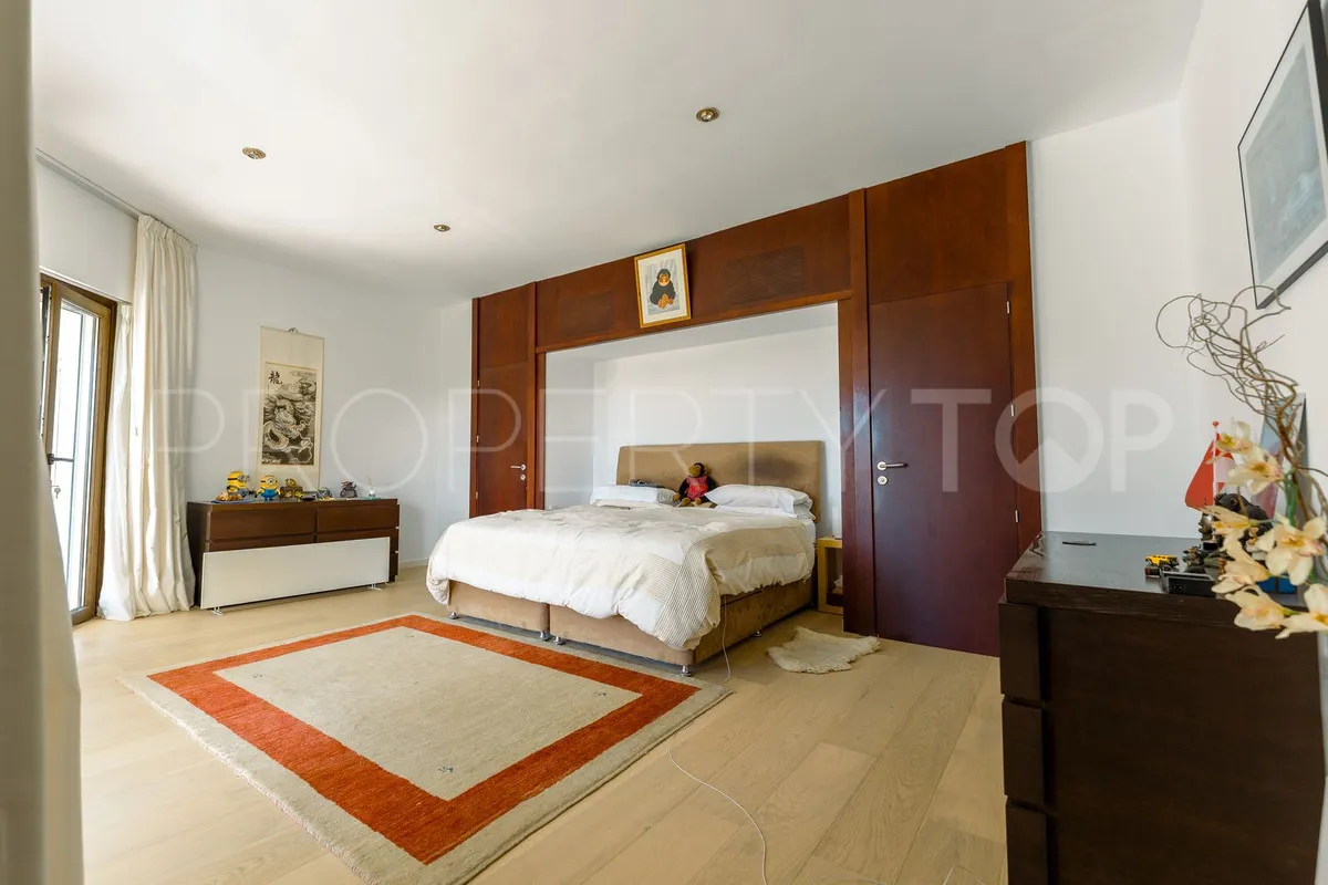 For sale villa in Benahavis