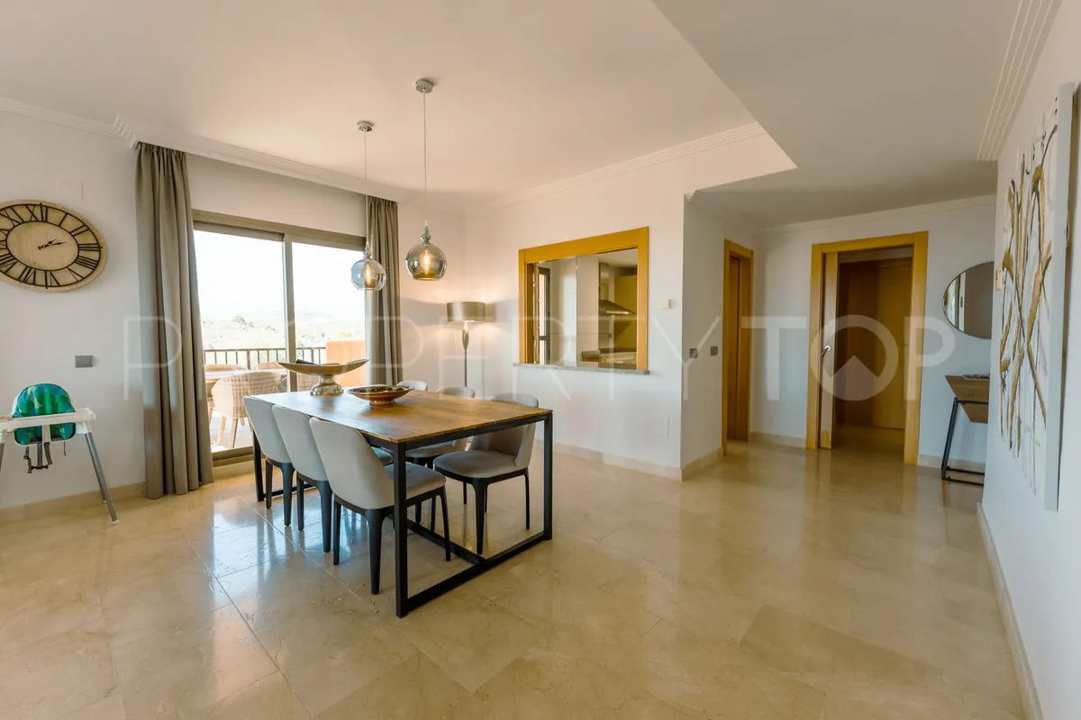 Apartamento de 2 dormitorios en venta en Atalaya