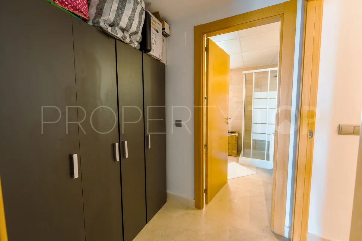 Apartamento de 2 dormitorios en venta en Atalaya