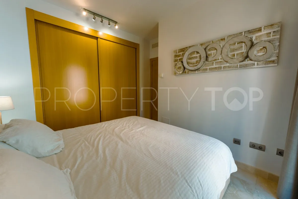 Apartamento de 2 dormitorios en venta en Atalaya