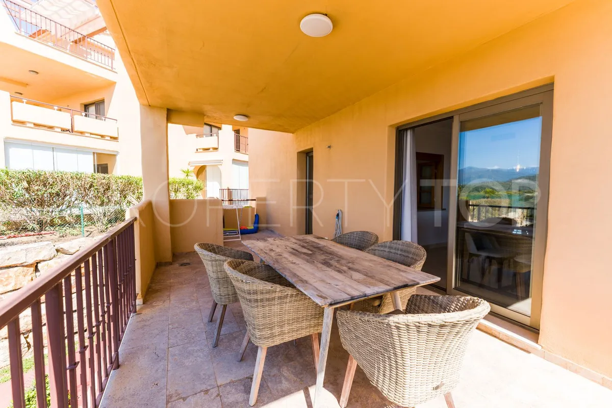 Apartamento de 2 dormitorios en venta en Atalaya