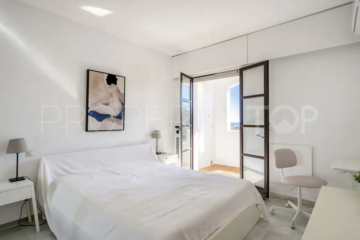 For sale Los Arqueros apartment with 2 bedrooms