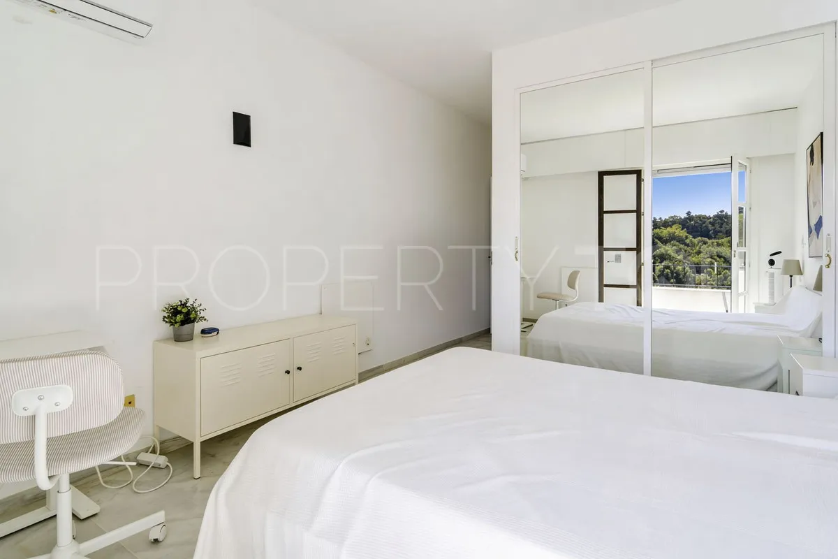 For sale Los Arqueros apartment with 2 bedrooms