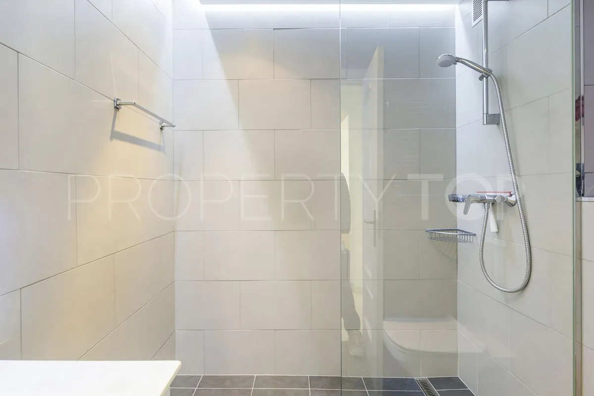 For sale Los Arqueros apartment with 2 bedrooms