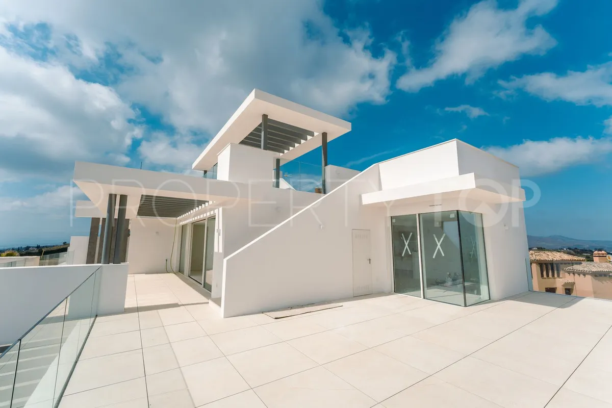 Comprar apartamento en Ojen con 3 dormitorios