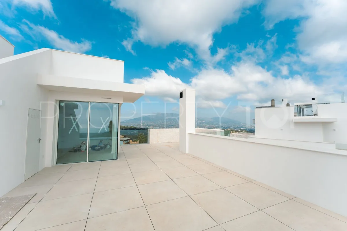 Comprar apartamento en Ojen con 3 dormitorios