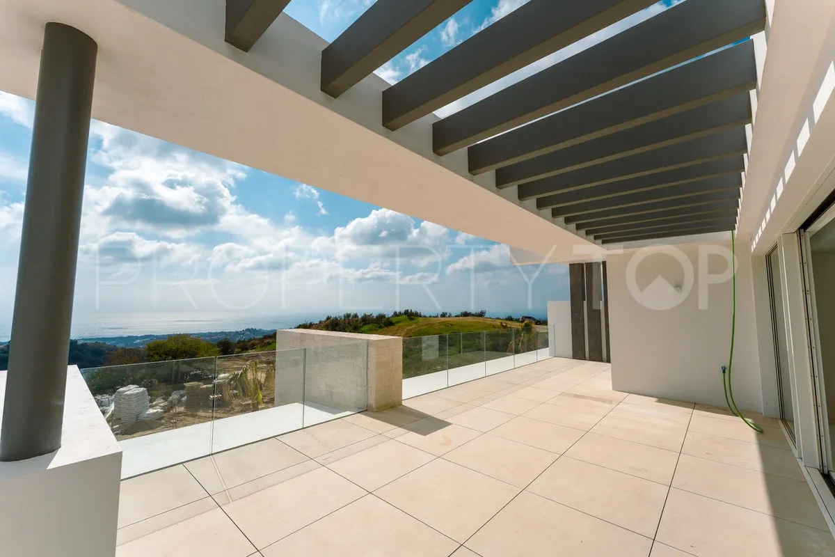 Comprar apartamento en Ojen con 3 dormitorios