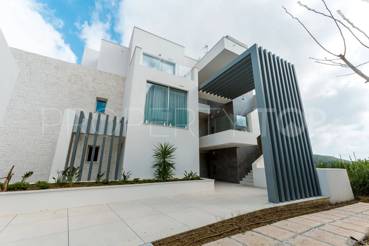 Apartamento planta baja en venta en Ojen