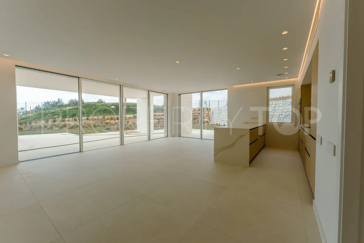 Ojen 3 bedrooms ground floor apartment for sale