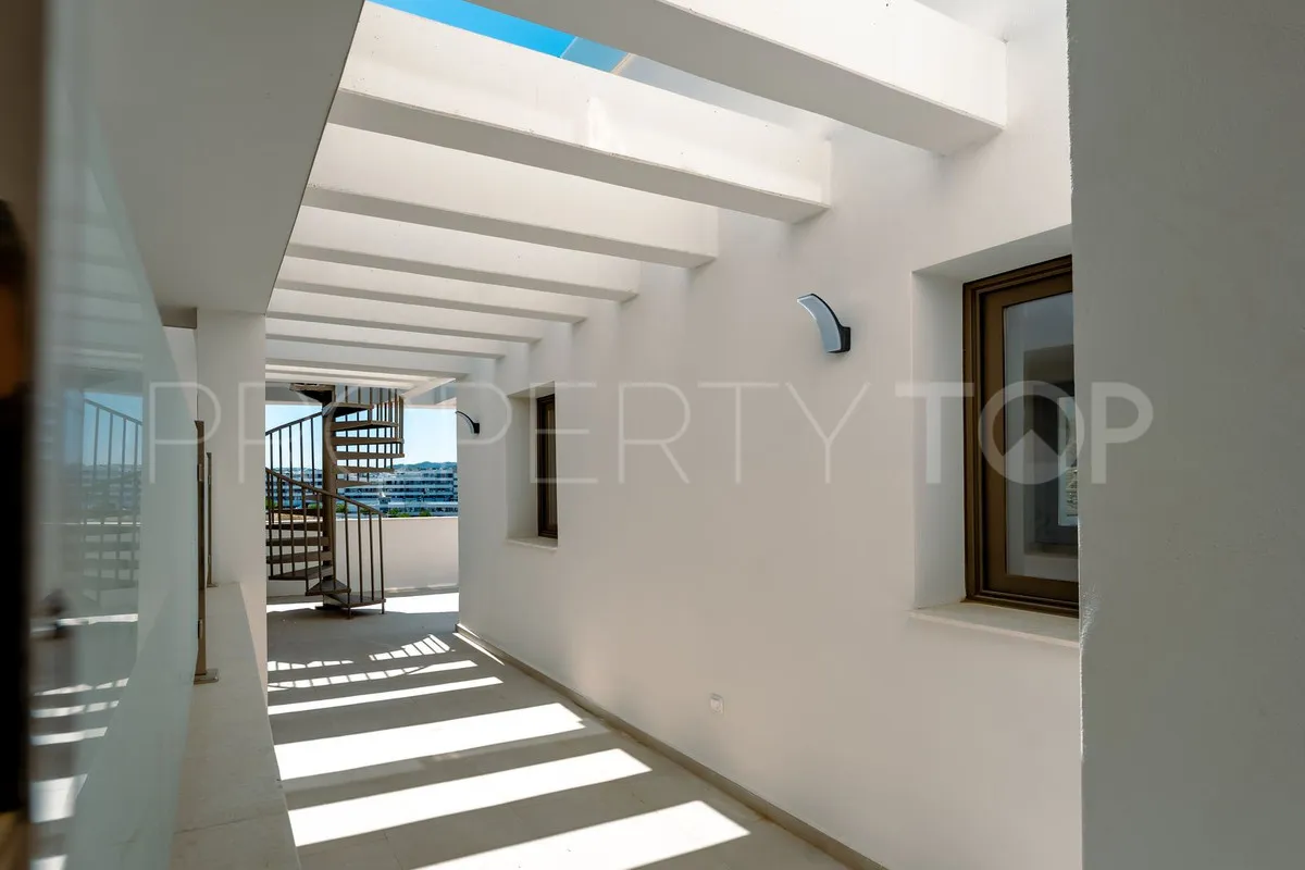 For sale Estepona 2 bedrooms apartment