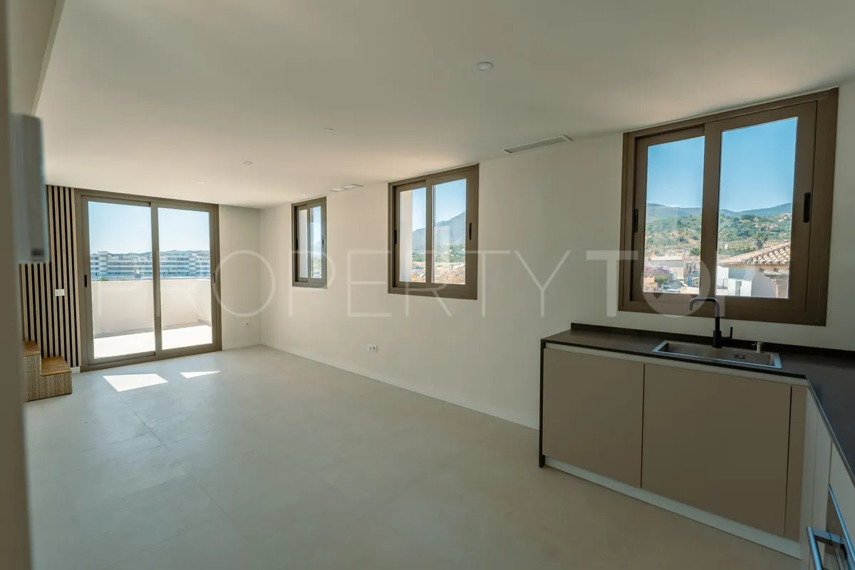 For sale Estepona 2 bedrooms apartment