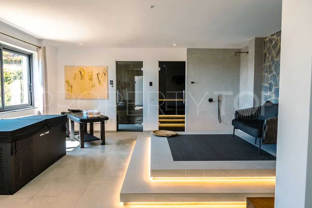 Comprar villa en Benahavis