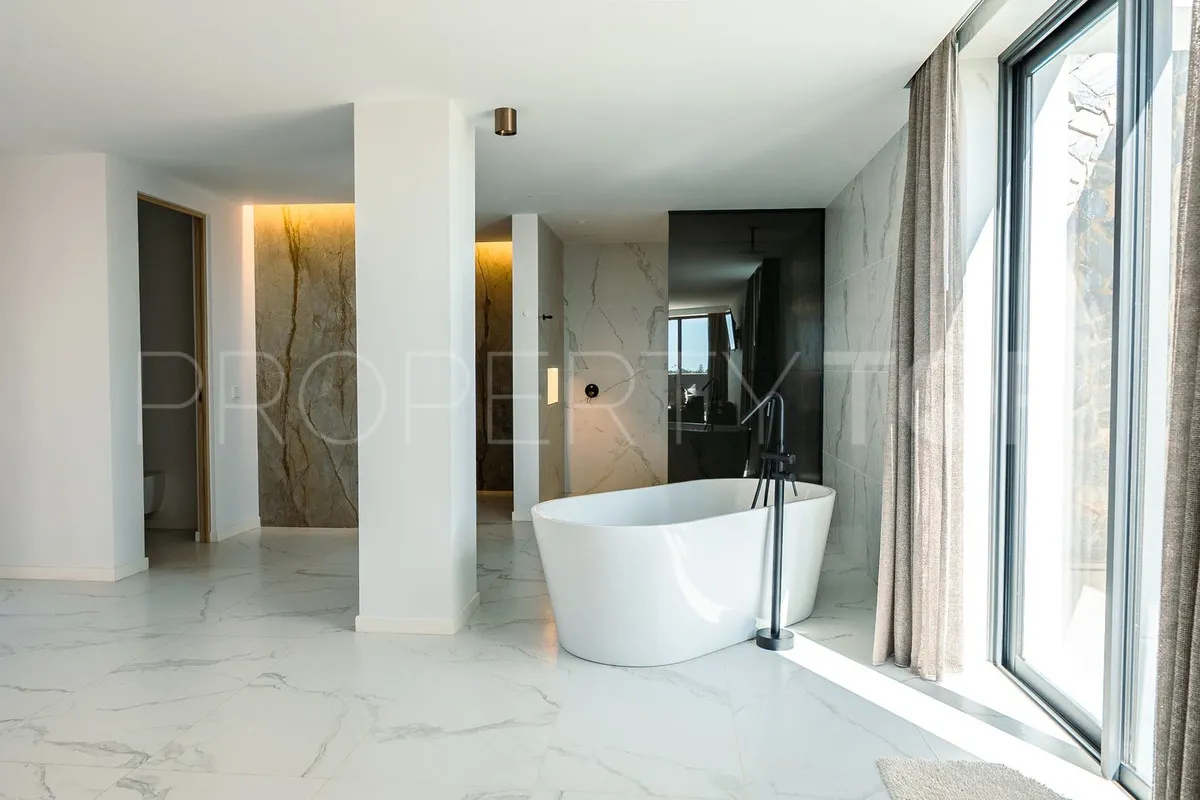 Comprar villa en Benahavis