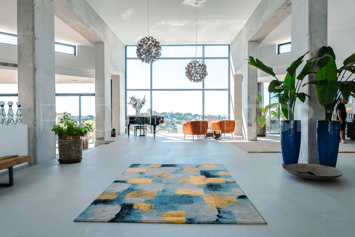 Comprar villa en Benahavis