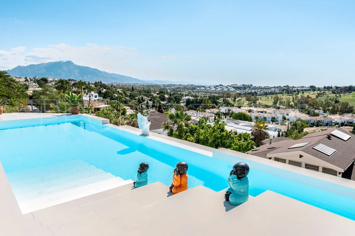 Comprar villa en Benahavis