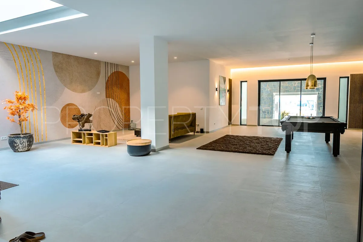 Comprar villa en Benahavis