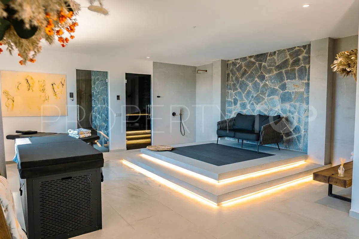 Comprar villa en Benahavis