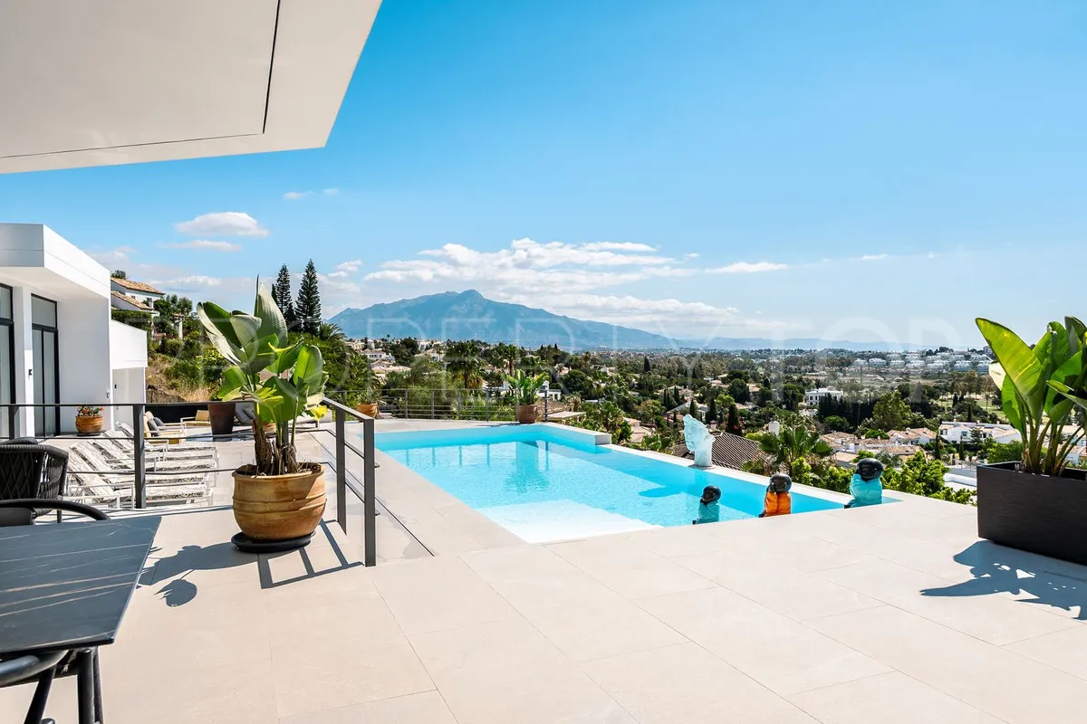 Comprar villa en Benahavis