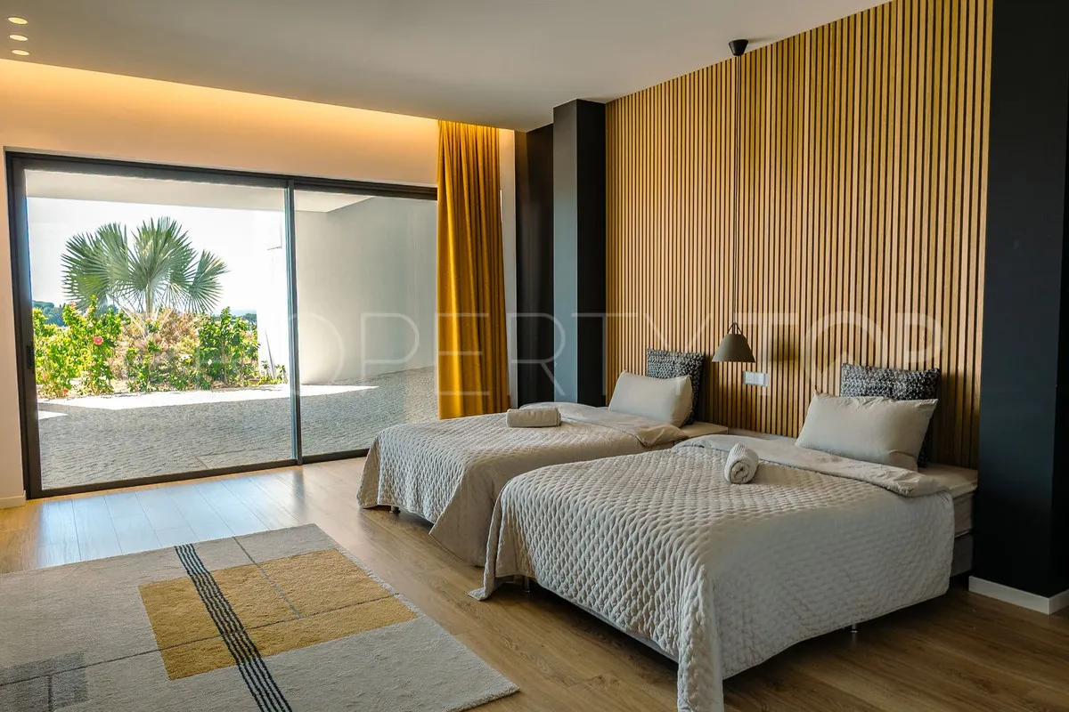 Comprar villa en Benahavis