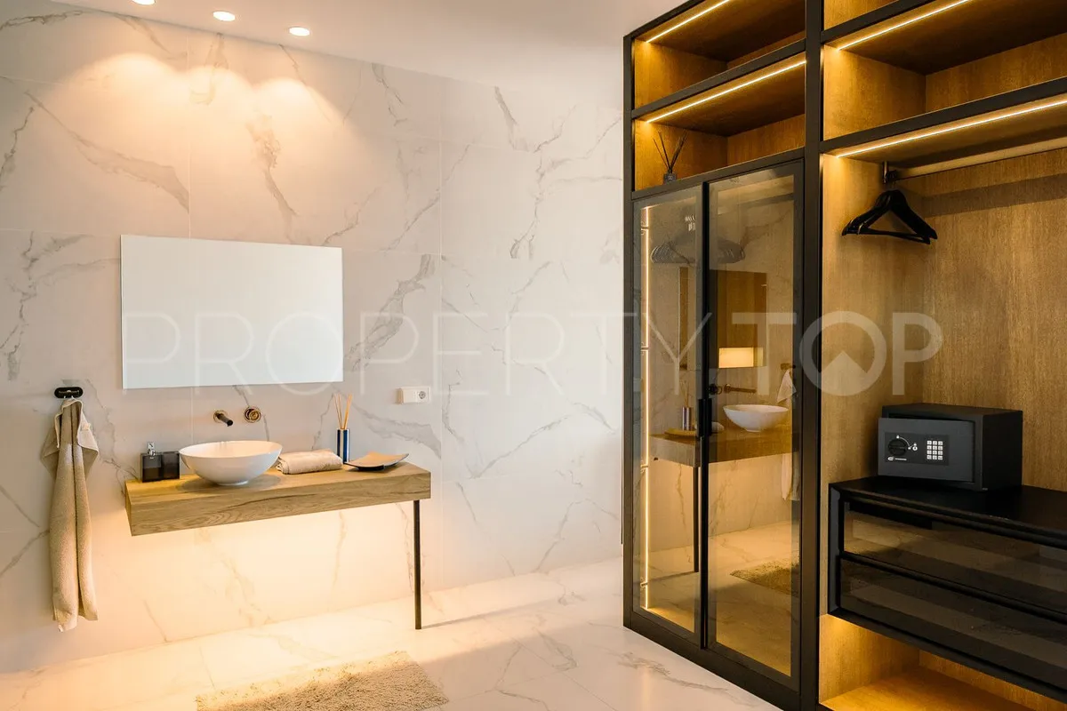 Comprar villa en Benahavis