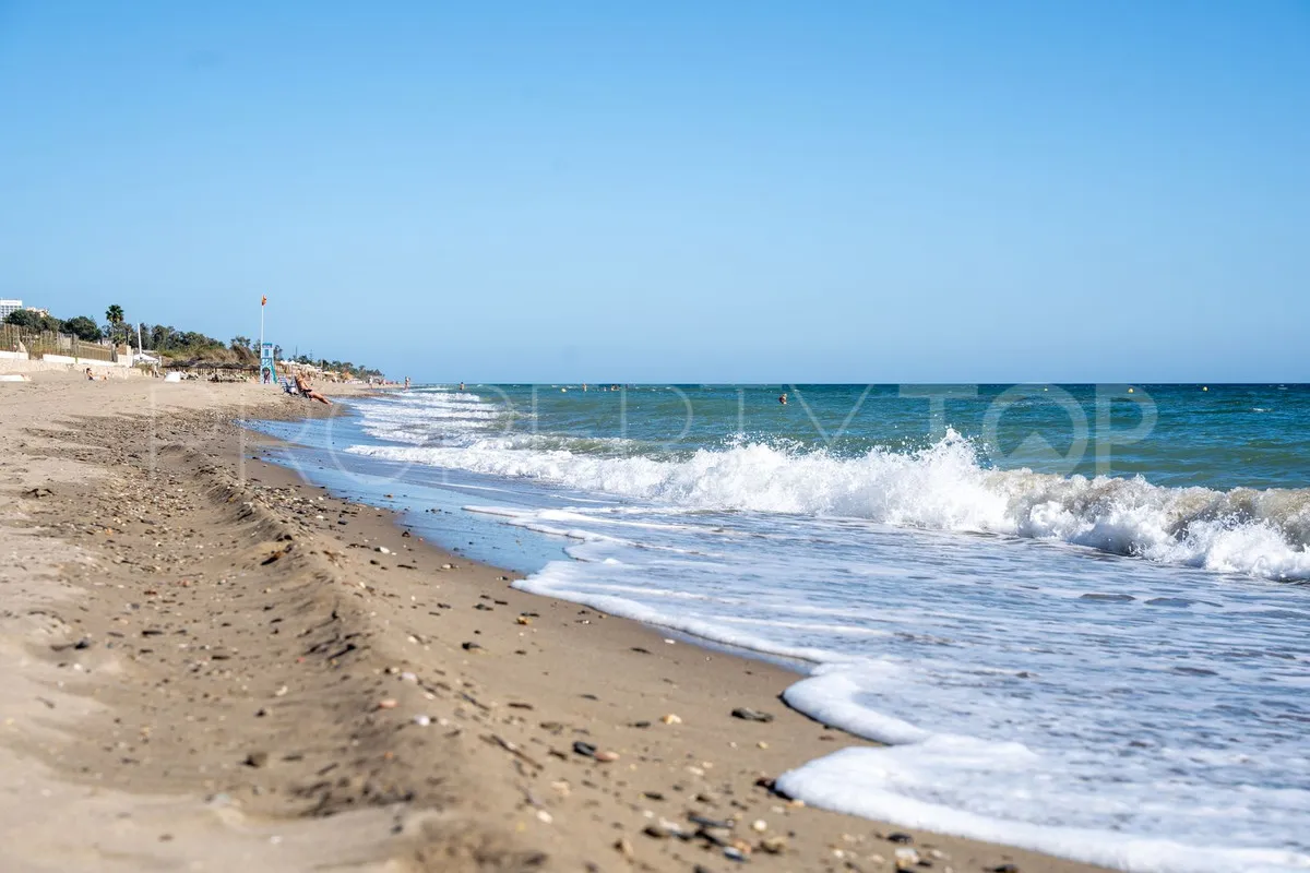 Se vende parcela en Costabella