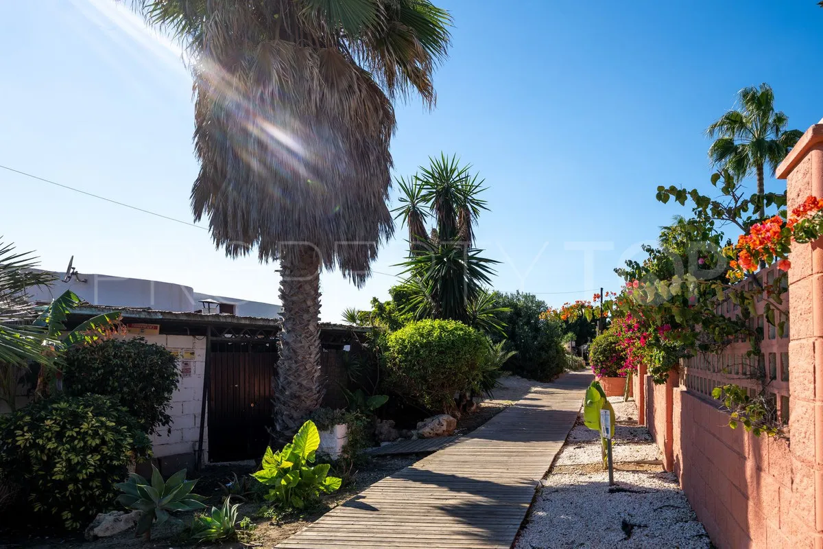 Se vende parcela en Costabella