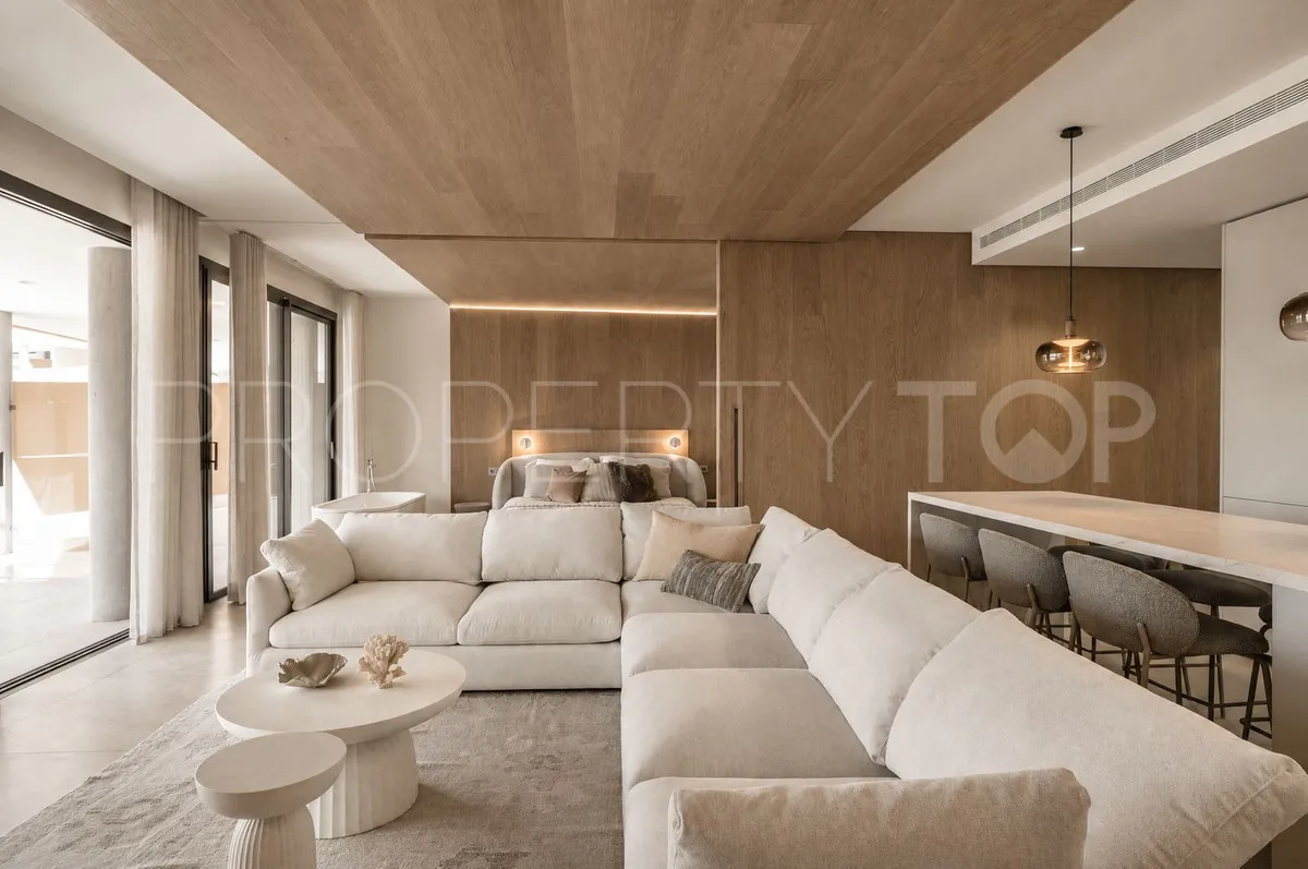 Apartamento planta baja a la venta de 3 dormitorios en El Higueron