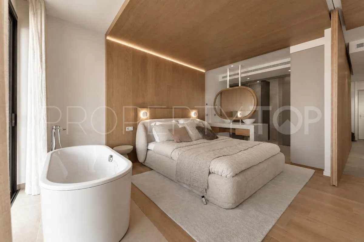 Apartamento planta baja a la venta de 3 dormitorios en El Higueron