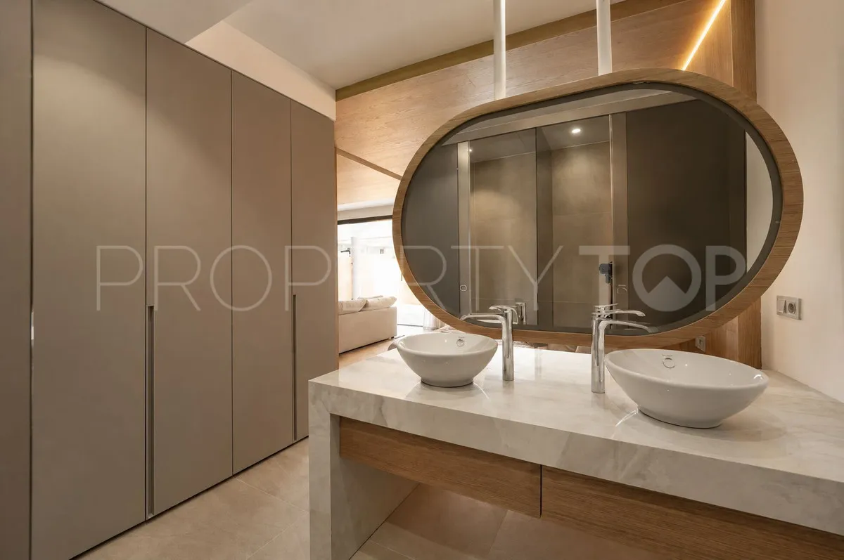 Apartamento planta baja a la venta de 3 dormitorios en El Higueron