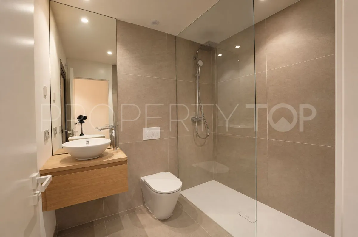 Apartamento planta baja a la venta de 3 dormitorios en El Higueron