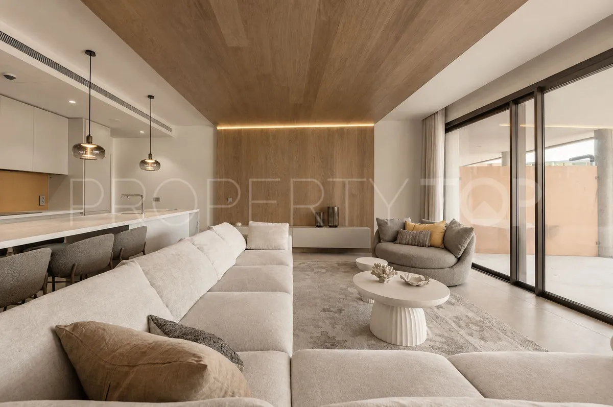 Apartamento planta baja a la venta de 3 dormitorios en El Higueron