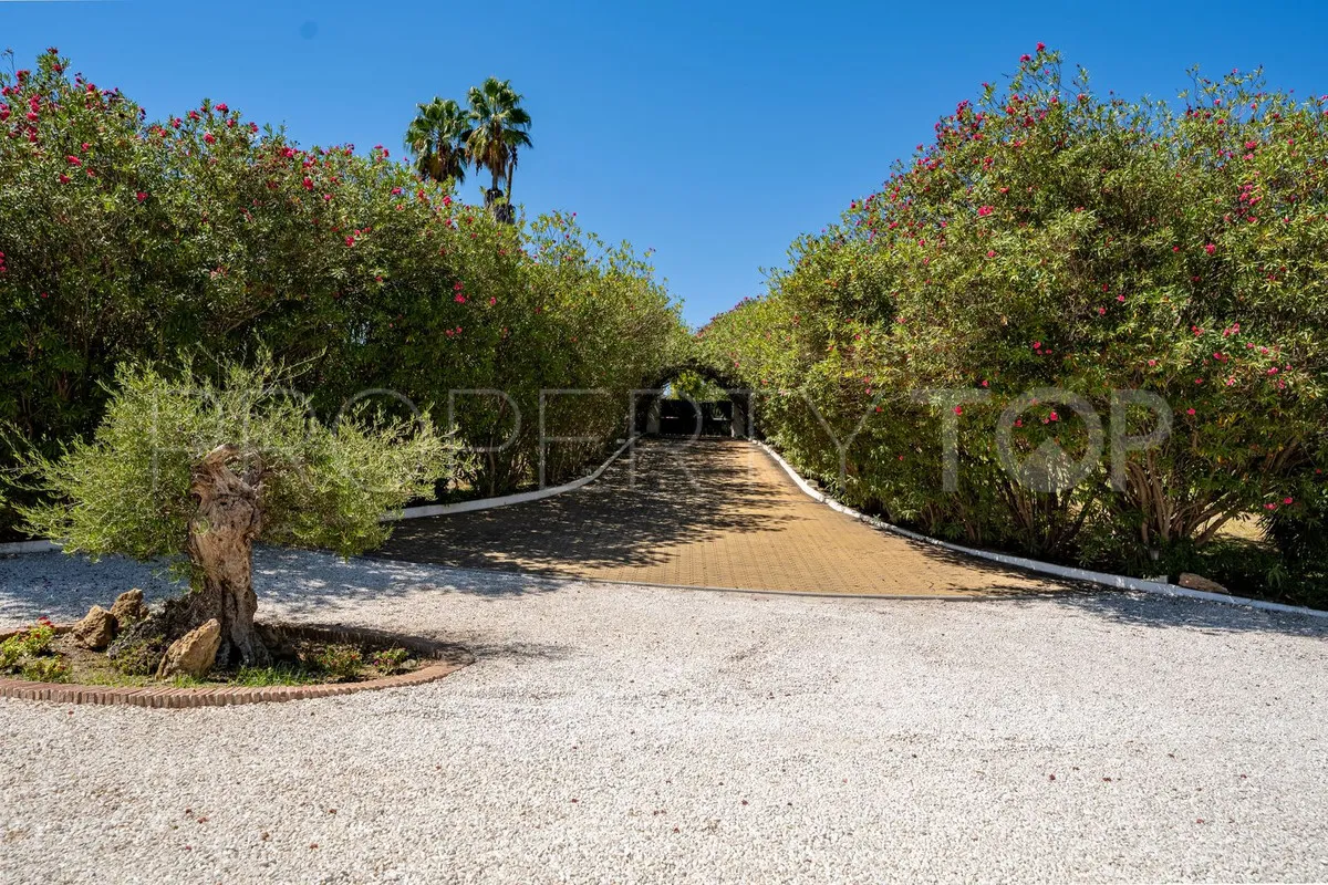 Finca for sale in Cancelada