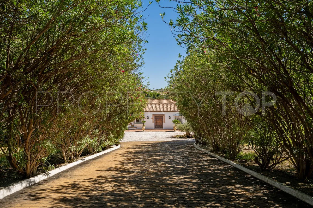 Finca for sale in Cancelada