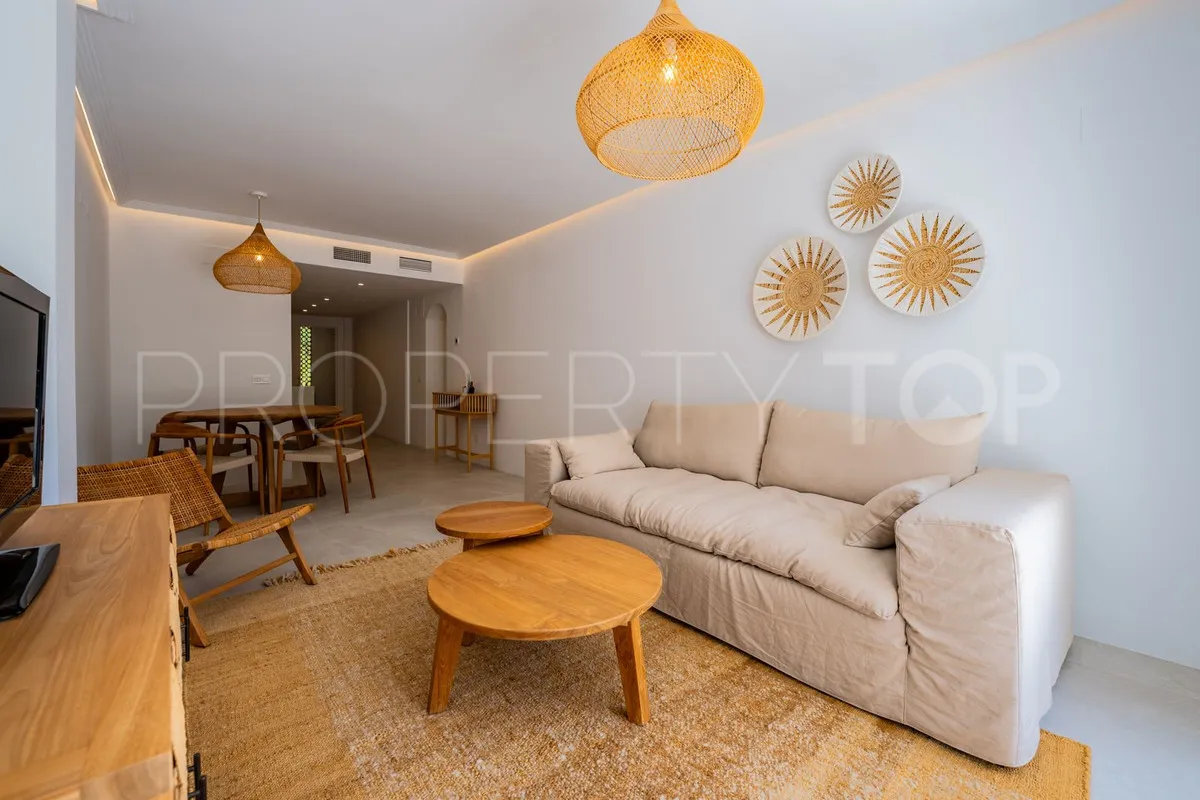 Penthouse for sale in Los Arqueros with 2 bedrooms