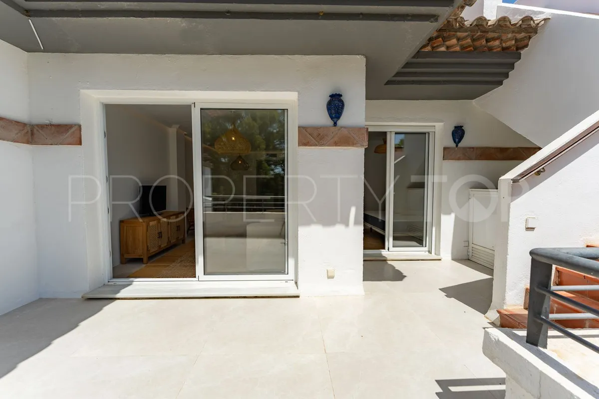 Penthouse for sale in Los Arqueros with 2 bedrooms