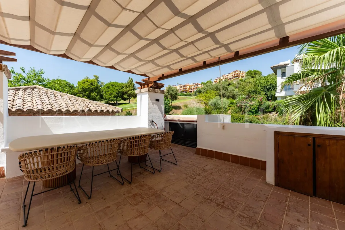 Penthouse for sale in Los Arqueros with 2 bedrooms