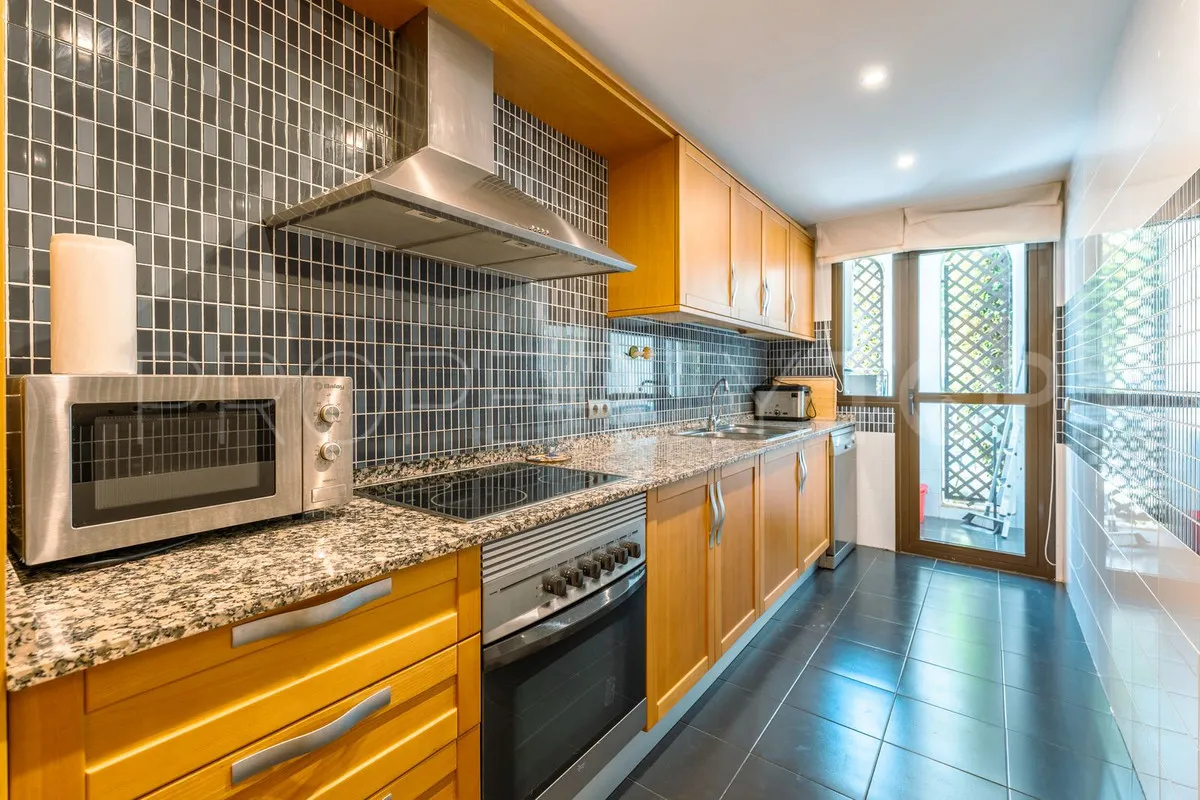 2 bedrooms ground floor apartment for sale in Selwo