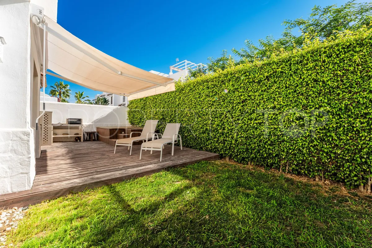 2 bedrooms ground floor apartment for sale in Selwo