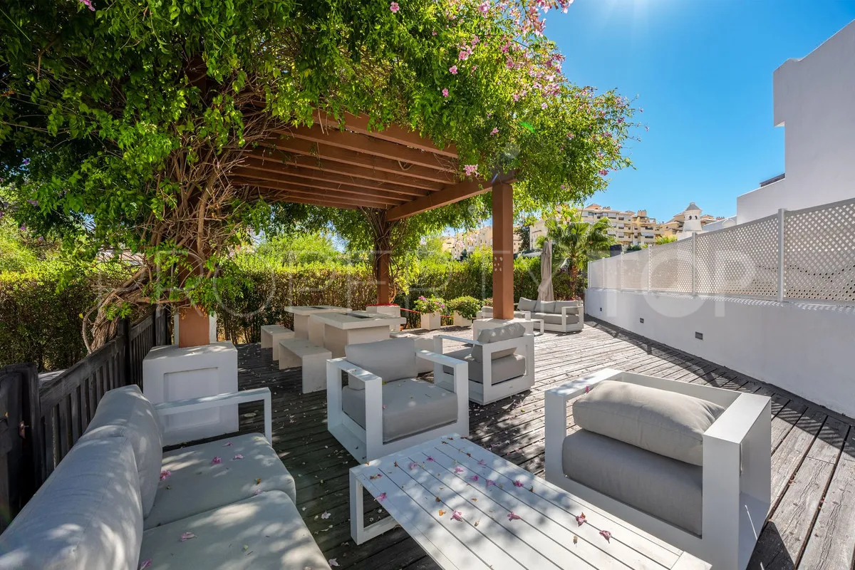 2 bedrooms ground floor apartment for sale in Selwo
